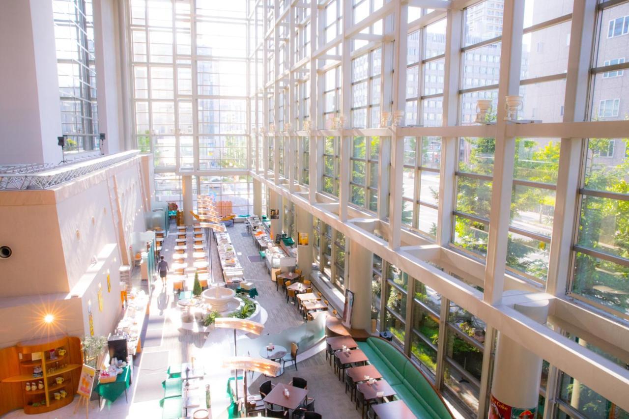 Royton Sapporo Hotel Buitenkant foto The interior of the library