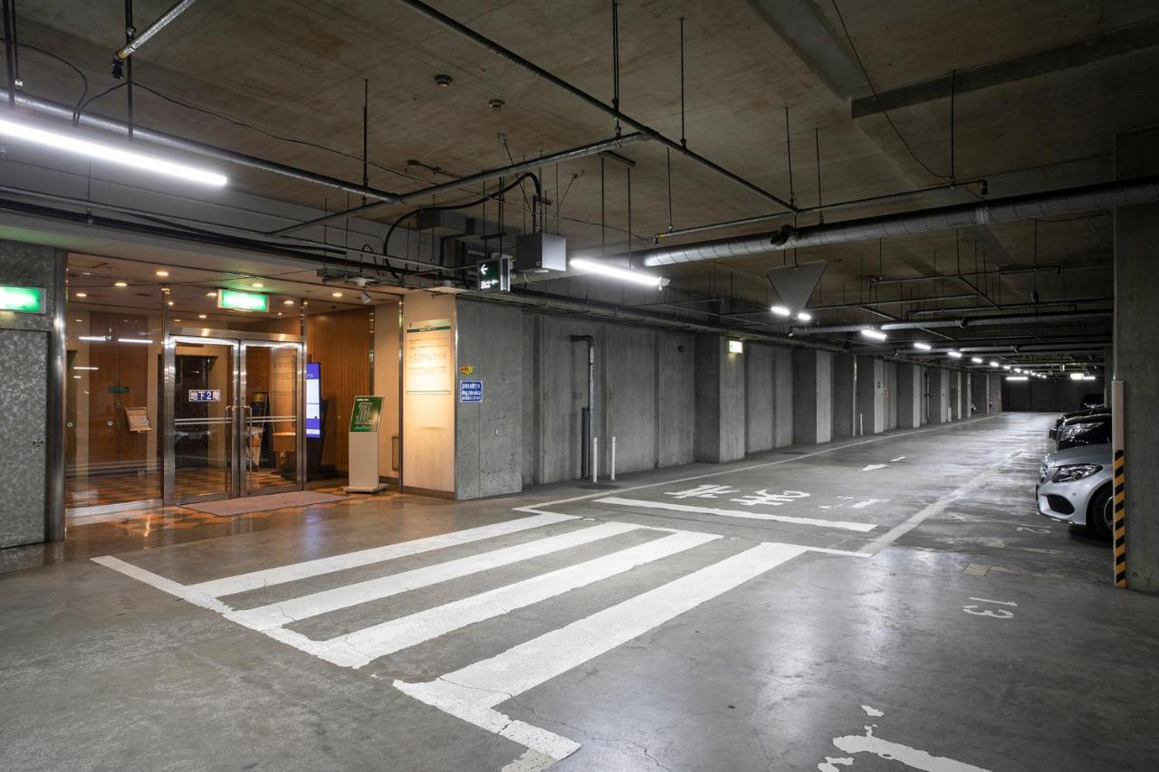 Royton Sapporo Hotel Buitenkant foto The underground car park